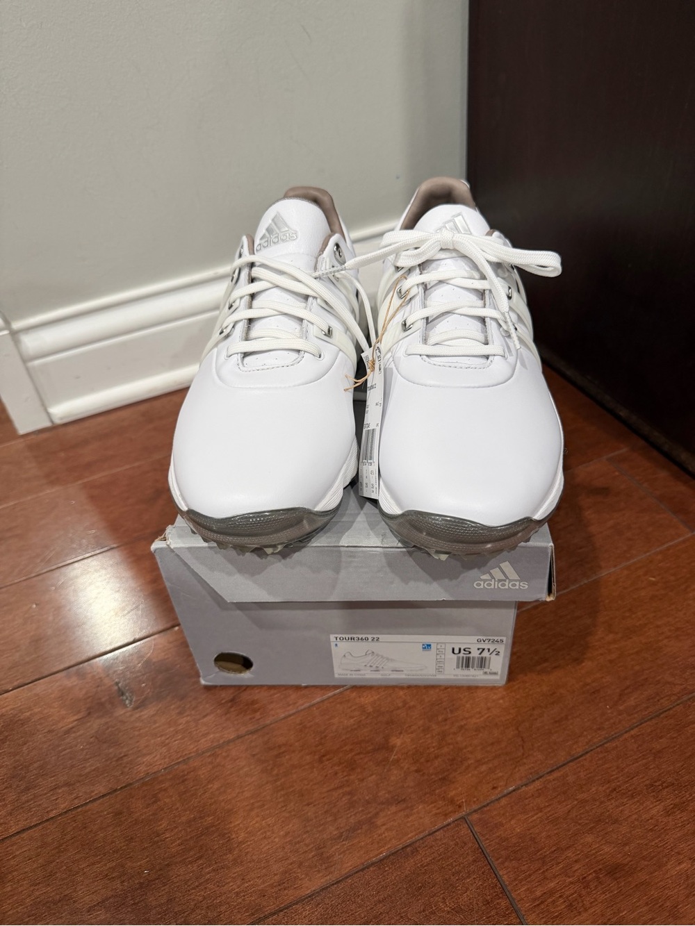 adidas Tour360 22 White Men's Golf Shoes - size 7.5